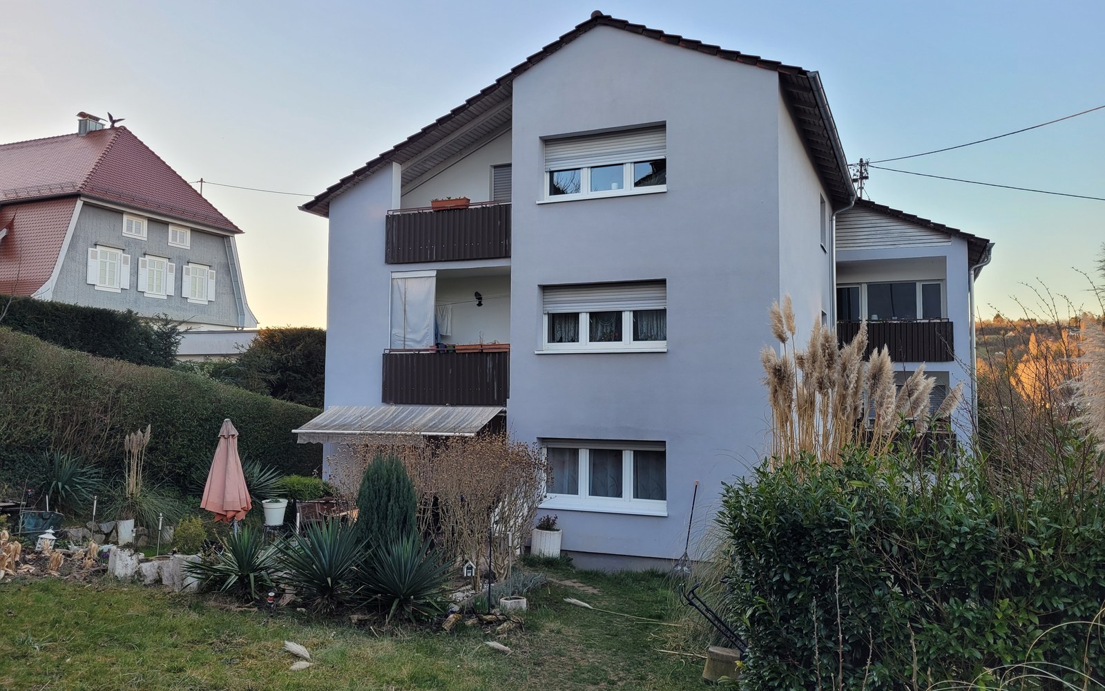 Mehrfamilienhaus Karlsruhe — renoviertes Bestandsobjekt, Baujahr 1966